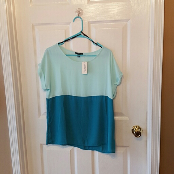 New with tags! Teal and aqua blouse