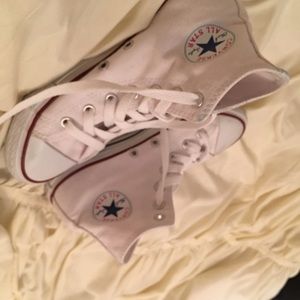 White converse