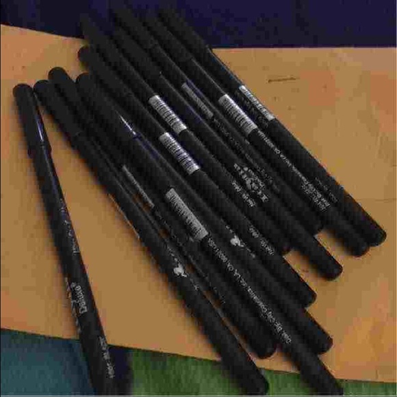 Three Eyeliner Pencils - Picture 4 of 4