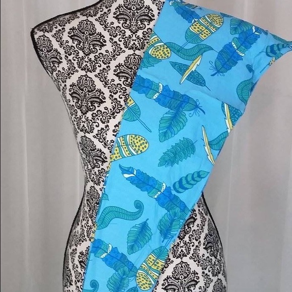 Lularoe feather leggings