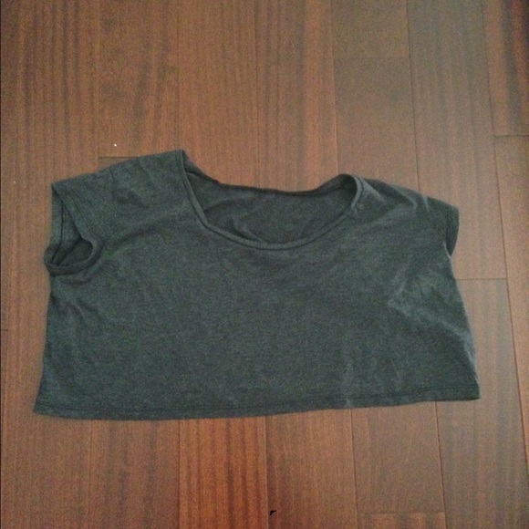 American Apparel loose crop tee - Picture 3 of 3