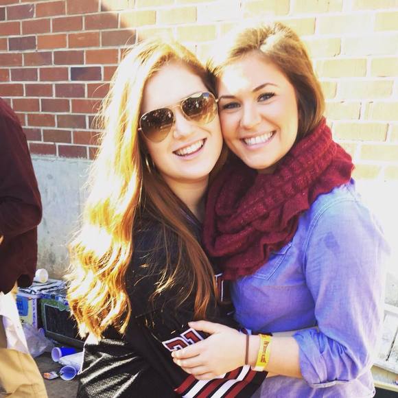 Meet your Posher, Kate - Picture 2 of 2