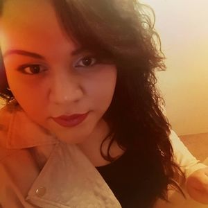 Meet your Posher, Celia