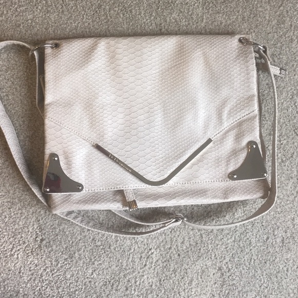 BCBG generation crossbody bag