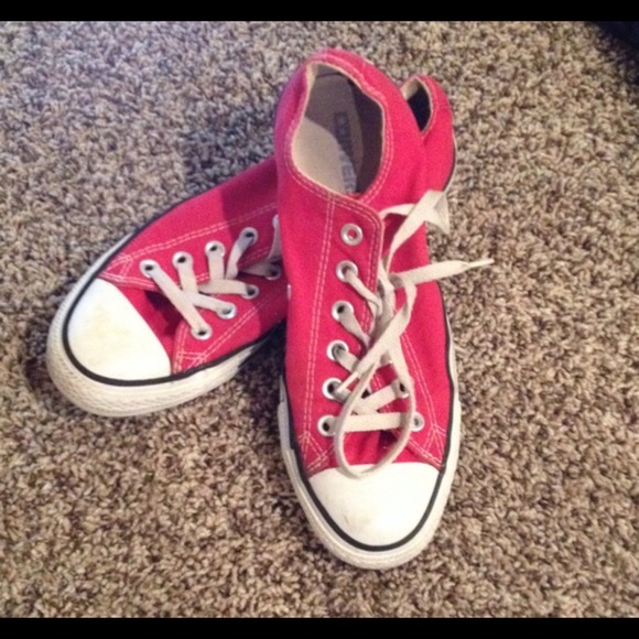 Red Converses Men's size 6 Women's Size 8