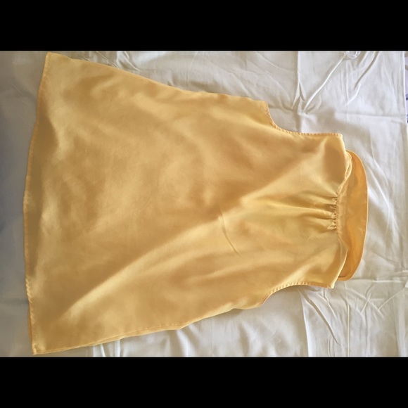 She'll top - Picture 2 of 3