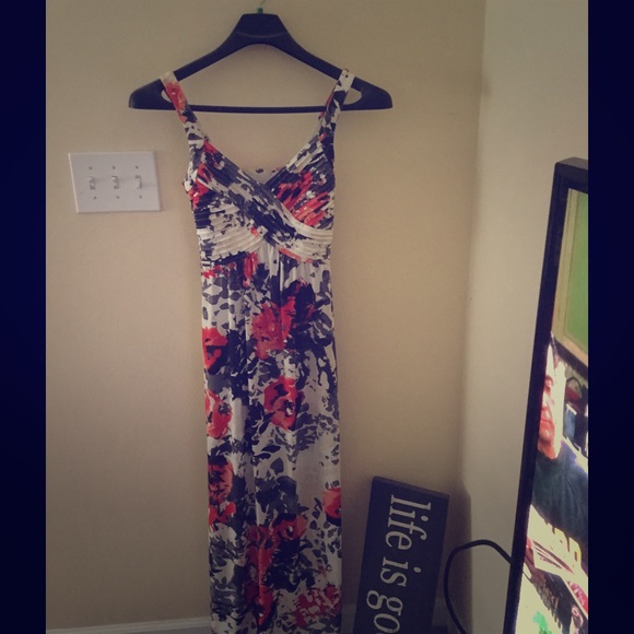 Maxi dress