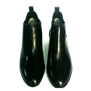 Michael Kors Shaw Flat Bootie Size 7M