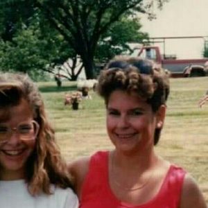 Meet your Posher, Debbie