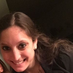 Meet your Posher, Alexandra