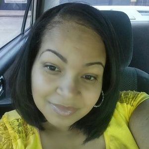 Meet your Posher, Amneris