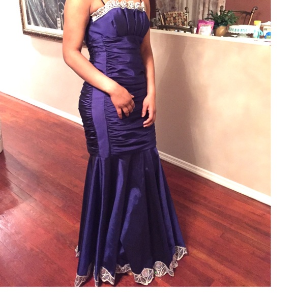 🌟NewYearSALE🎉🎈SLEEVELESS INDIGO Prom/Long Gown