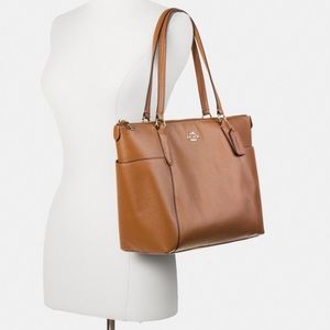 🎉REDUCE PRICE 🎉Brand new Coach AVA leather TOTE