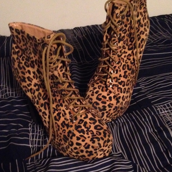 Leopard booties - Picture 3 of 3