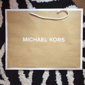 Michael Kors Shopping Bag