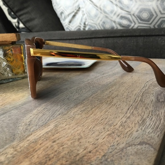 Brown Marbled Sunglasses - Picture 3 of 4