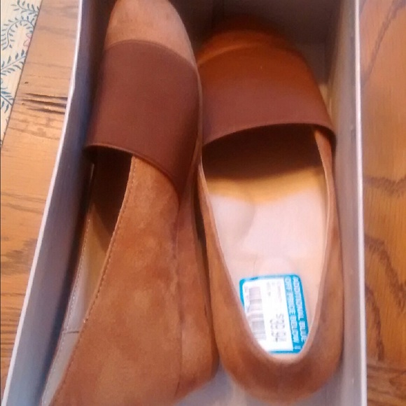 Brand new G.C. From dsw shoes - Picture 4 of 4