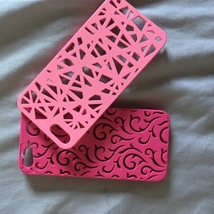 Pink iPhone 5,5s cases.