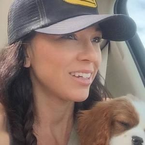 Meet your Posher, Lucy