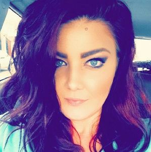 Meet your Posher, Kristen