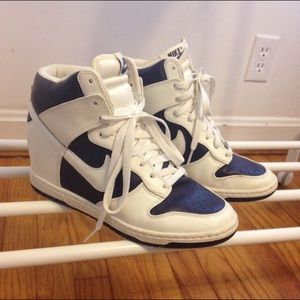 Nike Sky-hi dunks