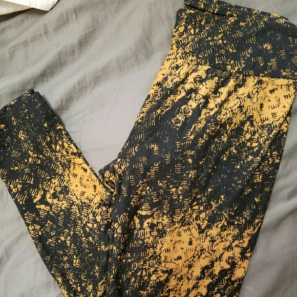 Lularoe one size leggins