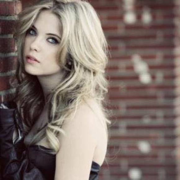 Meet your Posher, Eme