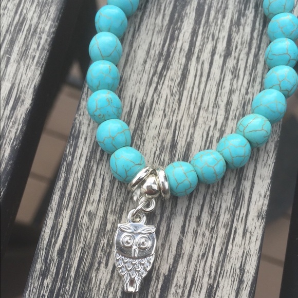 Owl Charm Vintage Turquoise Beaded Bracelet - Picture 2 of 3