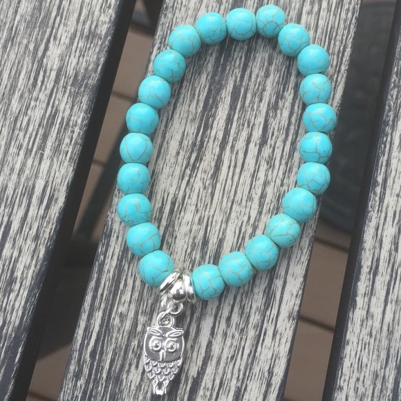 Owl Charm Vintage Turquoise Beaded Bracelet - Picture 3 of 3
