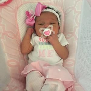 Meet your Posher, Leigh