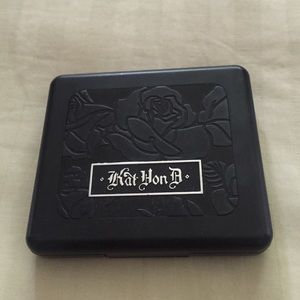 Kat Von D Blush