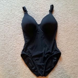 Spanx 10 D/DD swimsuit black