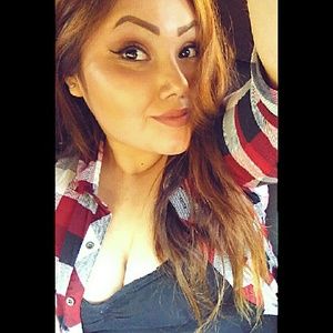 Meet your Posher, Bianca