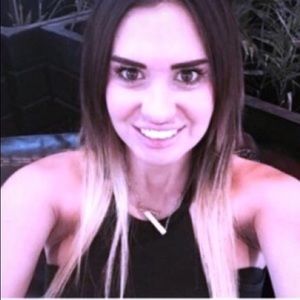 @backdoorlins scammer.