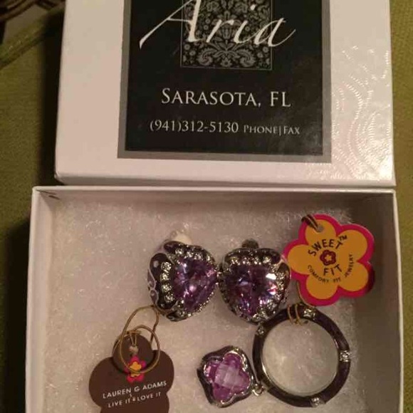 NEW ring *ON HOLD*