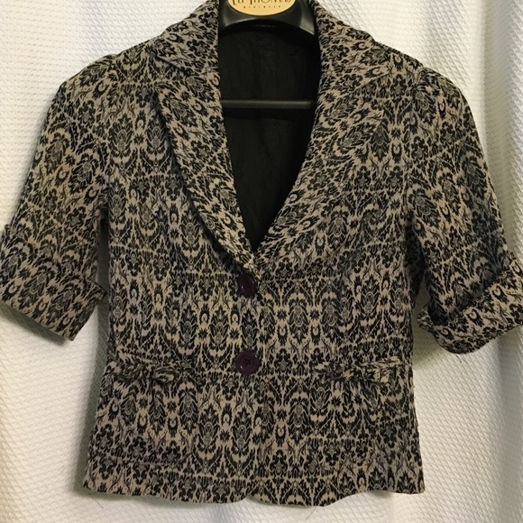 Damask fitted shirt sleeve blazer Black and pink