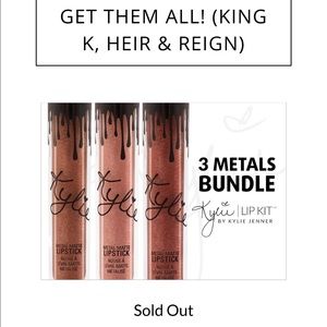 Kylie metal bundle sold out on her website !!!