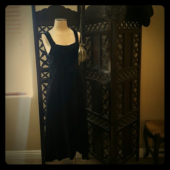 90's Crushed Velvet Black Overall DressPRICE FIRM