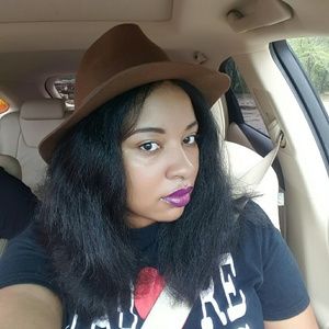 Meet your Posher, Terrisa