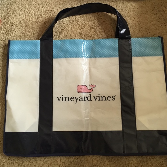 Vineyard Vines Bag
