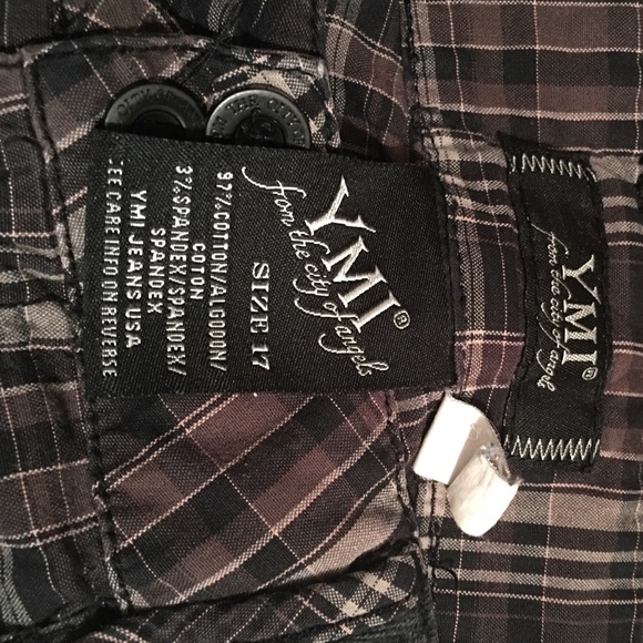 YMI Bermuda shorts - Picture 2 of 3