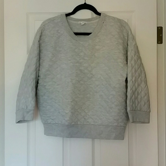 gap quilted sweatshirt