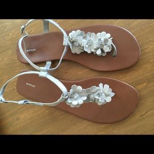 Flower sandals
