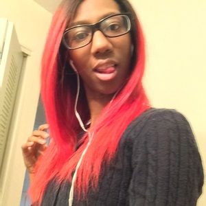 Meet your Posher, Shauntiana