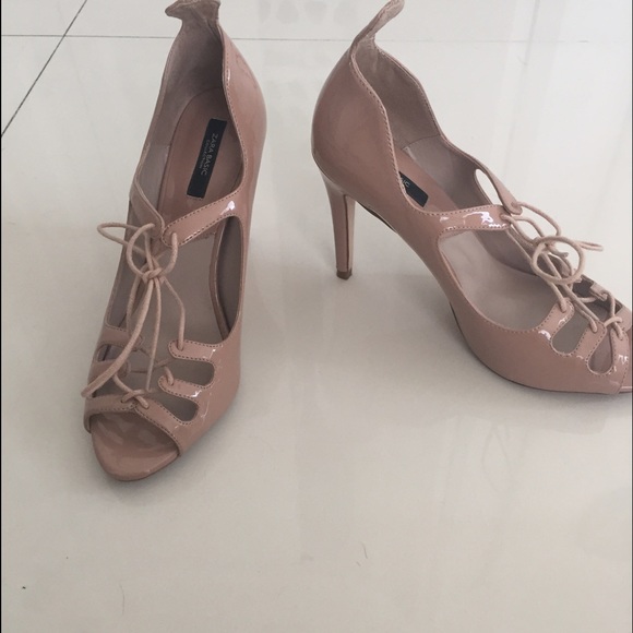 NWOT ZARA nude heels