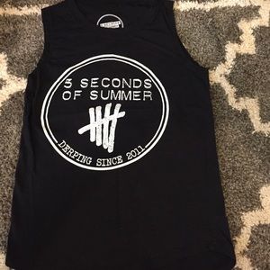 5sos muscle band tee