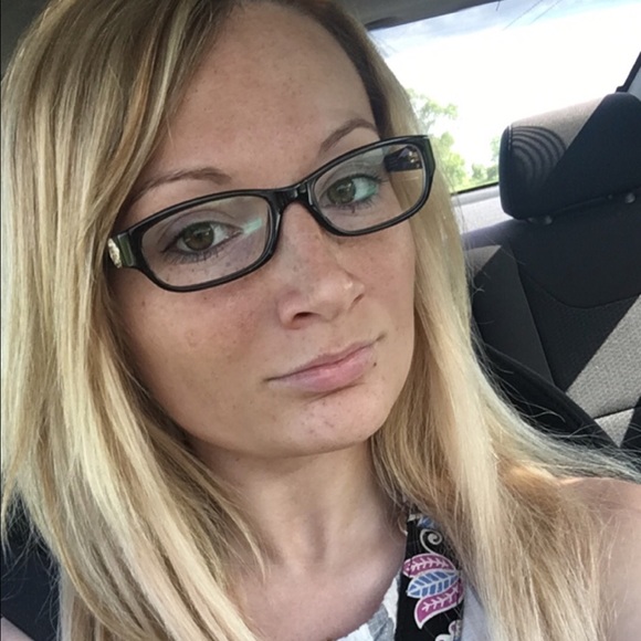 Meet your Posher, Shelby