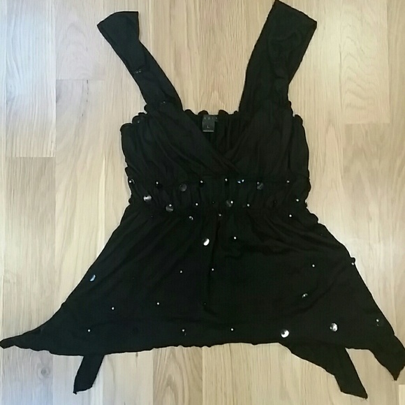 Black V neck tank
