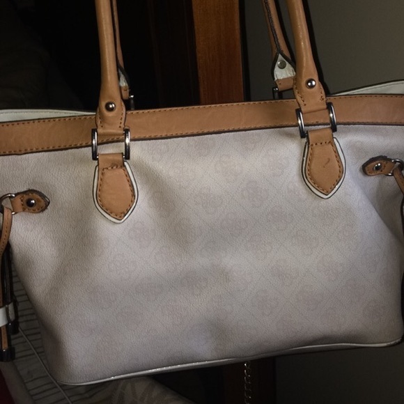 Purse - Picture 2 of 3