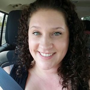 Meet your Posher, Julianna